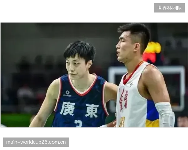 胡明轩G4需控制失误，杜锋或安排其更多打无球以规避防守压力。